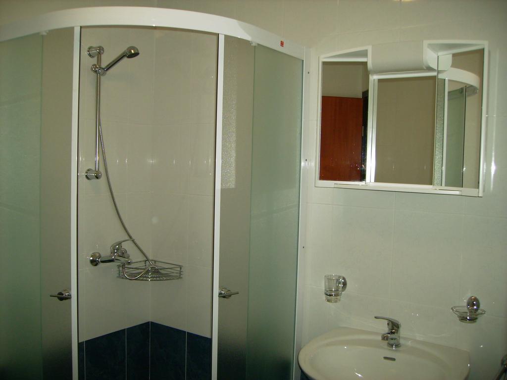 Apartments Kalac Лабин Екстериор снимка